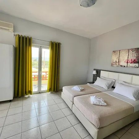 Maria Hotel 2*
