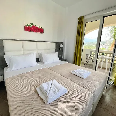 Hotel Maria 2*