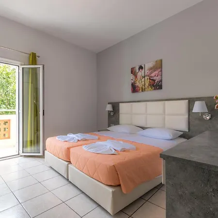 Hotel Maria Sissi (Crete)